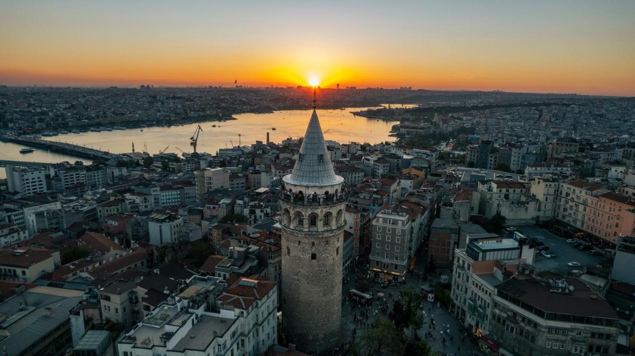 Doruk Palas Hotel Istanboel Buitenkant foto