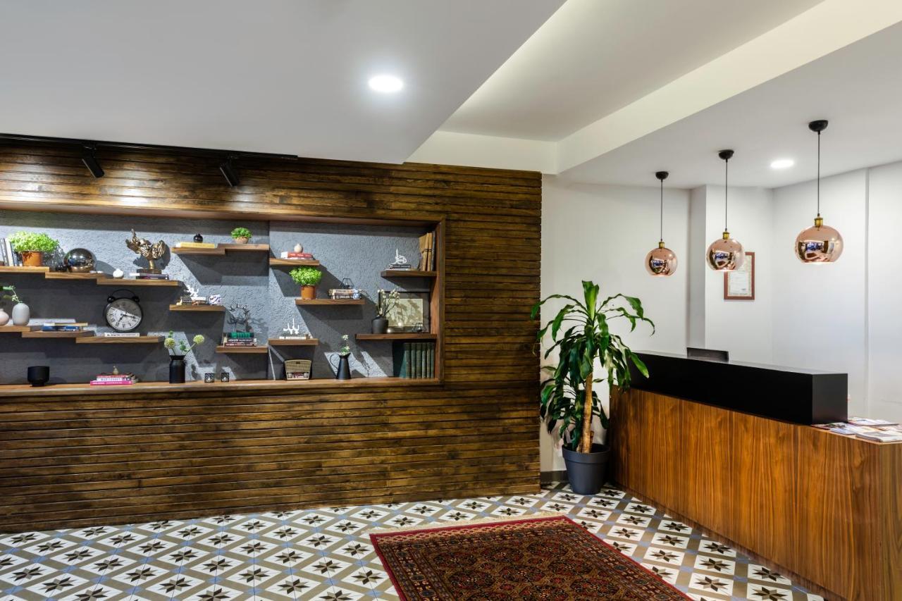 Doruk Palas Hotel Istanboel Buitenkant foto
